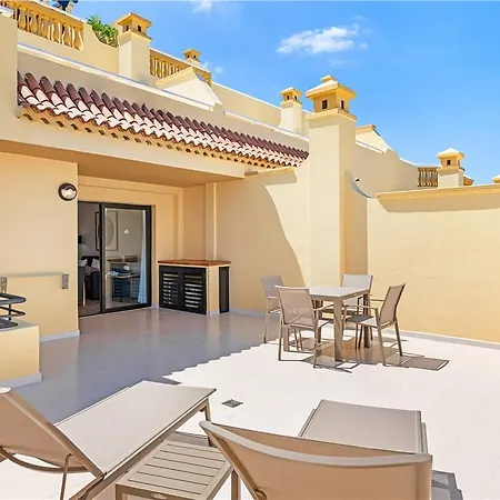 فندق Ramada Residences By Wyndham Tenerife أذيخي