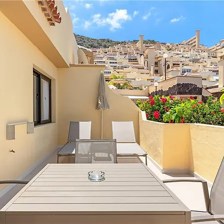 فندق Ramada Residences By Wyndham Tenerife أذيخي