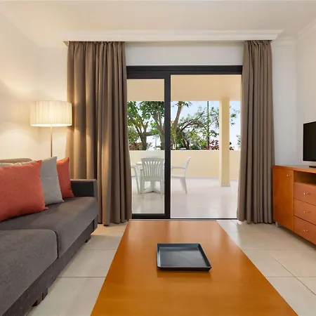 فندق Ramada Residences By Wyndham Tenerife أذيخي