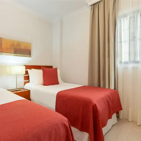 Ramada Residences By Wyndham Tenerife فندق