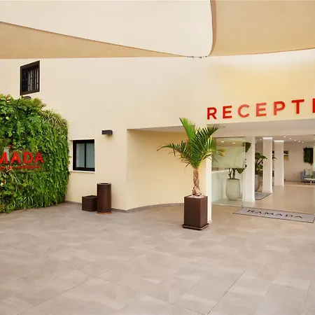 Ramada Residences By Wyndham Tenerife 3* 阿德耶