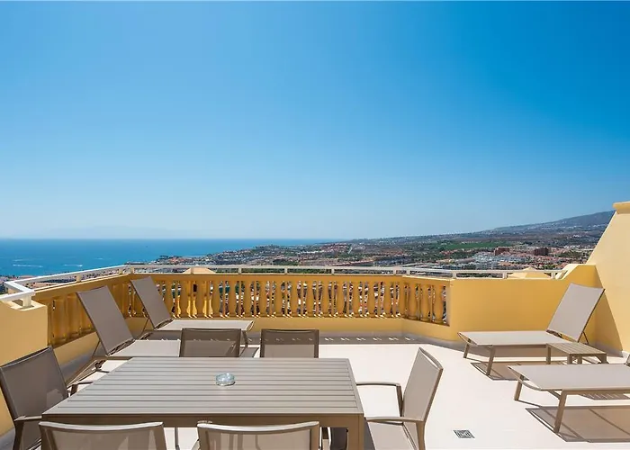 호텔 Ramada Residences By Wyndham Tenerife 아데제