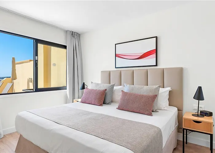 Ramada Residences By Wyndham Tenerife 아데제