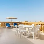 ホテル Ramada Residences By Wyndham Tenerife