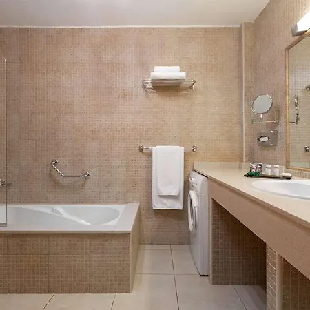Ramada Residences By Wyndham Tenerife Hotel 4*