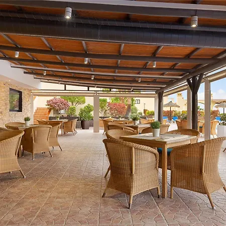 ホテル Ramada Residences By Wyndham Tenerife アデヘ