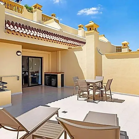 Hotel Ramada Residences By Wyndham Tenerife 4*
