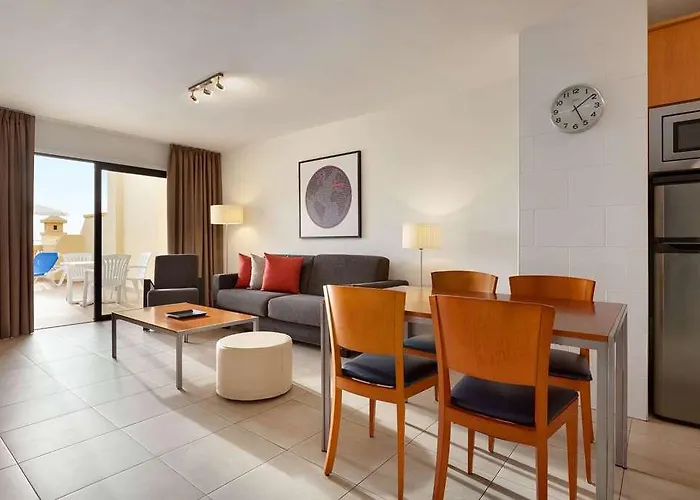 Ramada Residences By Wyndham Tenerife 3* אדחה