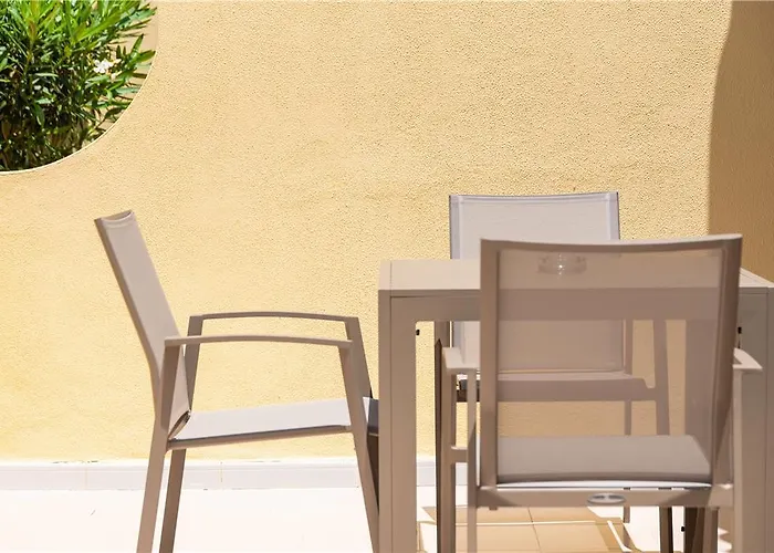 Ramada Residences By Wyndham Tenerife 3* אדחה