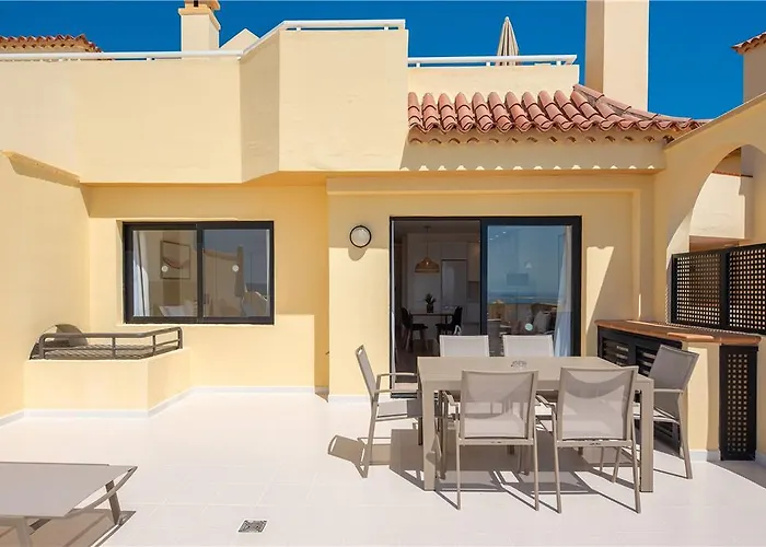 Ramada Residences By Wyndham Tenerife Szálloda Costa Adeje (Tenerife)