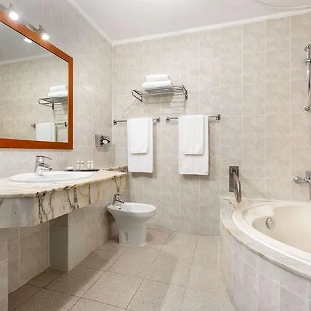 Ramada Residences By Wyndham Tenerife 4*