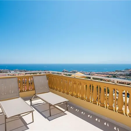 Ramada Residences By Wyndham Tenerife 4*