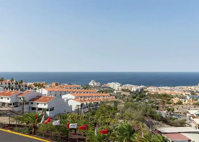Hotel Ramada Residences By Wyndham Tenerife 3*